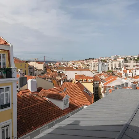 Sunny Santa Catarina I By Lovelystay Лісабон