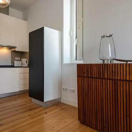 Lovelystay - Sunny Santa Catarina I * リスボン